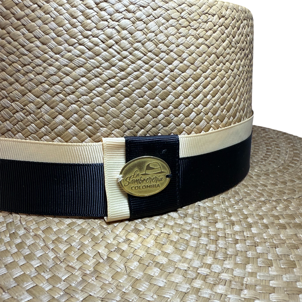 SOMBRERO CORDOBES MIEL CINTA BICOLOR NEGRO Y BEIGE– ELEGANCIA ARTESANAL - Image 6