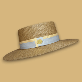 SOMBRERO CORDOBES MIEL CINTA BICOLOR GRIS Y BEIGE – ELEGANCIA ARTESANAL