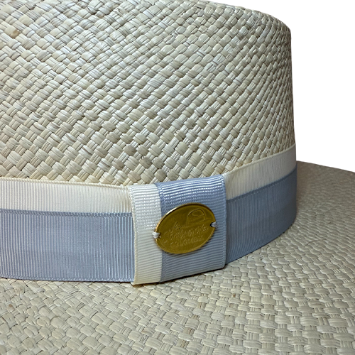 SOMBRERO CORDOBES MIEL CINTA BICOLOR GRIS Y MARFIL – ELEGANCIA ARTESANAL - Image 5