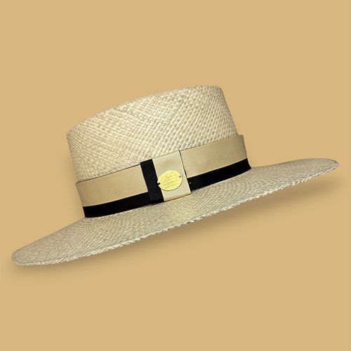 SOMBRERO CORDOBES NATURAL CINTA BICOLOR CAFÉ Y BEIGE – ELEGANCIA ARTESANAL
