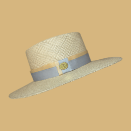SOMBRERO CORDOBES NATURAL CINTA BICOLOR GRIS Y MARFIL – ELEGANCIA ARTESANAL