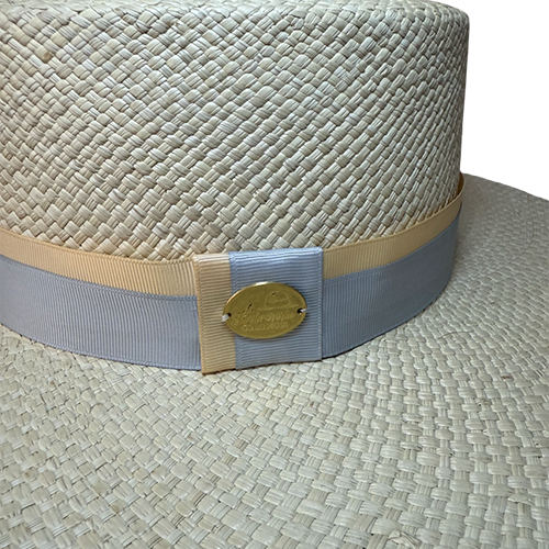 SOMBRERO CORDOBES NATURAL CINTA BICOLOR GRIS Y MARFIL – ELEGANCIA ARTESANAL - Image 6
