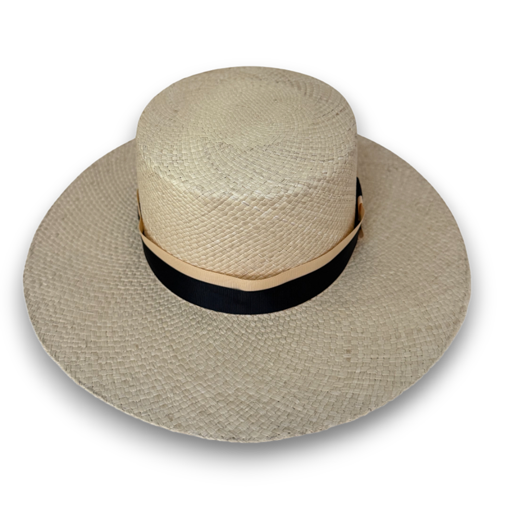 SOMBRERO CORDOBES NATURAL CINTA BICOLOR NEGRO Y BEIGE – ELEGANCIA ARTESANAL - Image 5